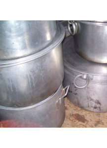 Large Flat Cooking Pots 120 qt.