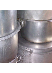Large Flat Cooking Pots 140 qt.