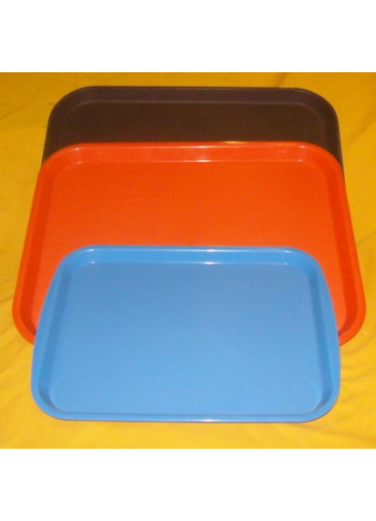 Plastic Trays (rectangular red or orange)